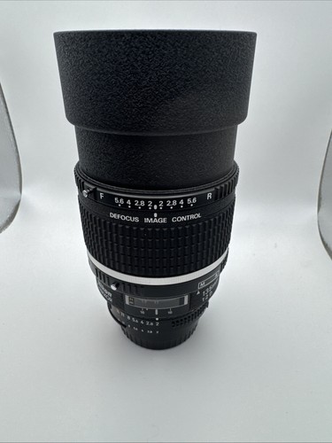 Nikon nikkor 135mm f 2d - nikon,
