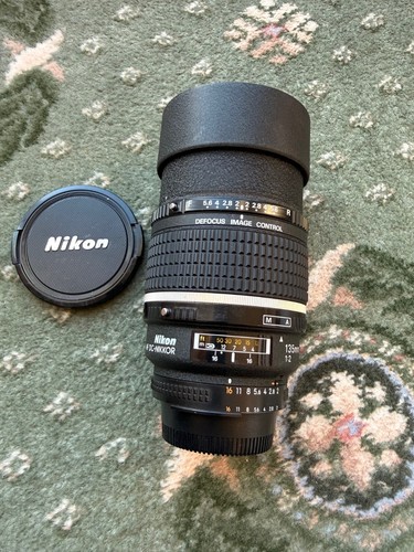 Nikon nikkor 135mm 0 - 135mm, f2.0