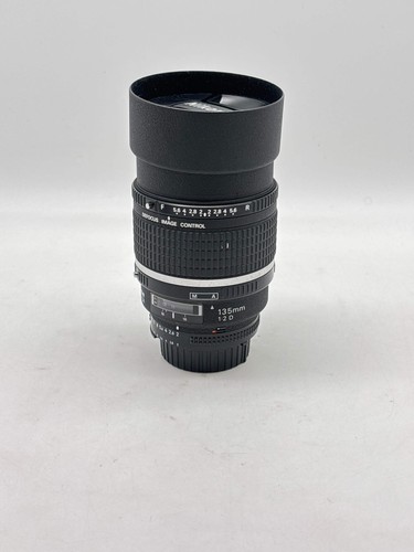 Nikon nikkor 135 f - dc-nikkor, f/2d